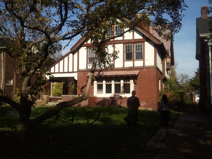 2011-10-25 15.50.50 (1).jpg